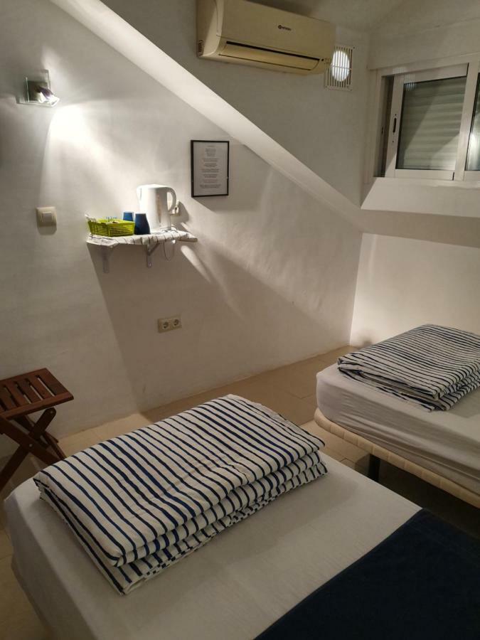 Roberto Guest house